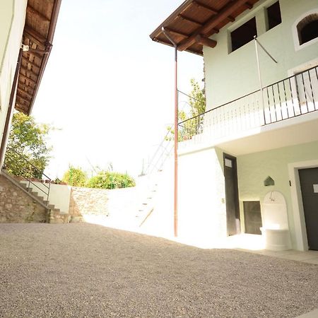 Corte Vezzola Trilocale Tommaso Puegnago Exterior foto
